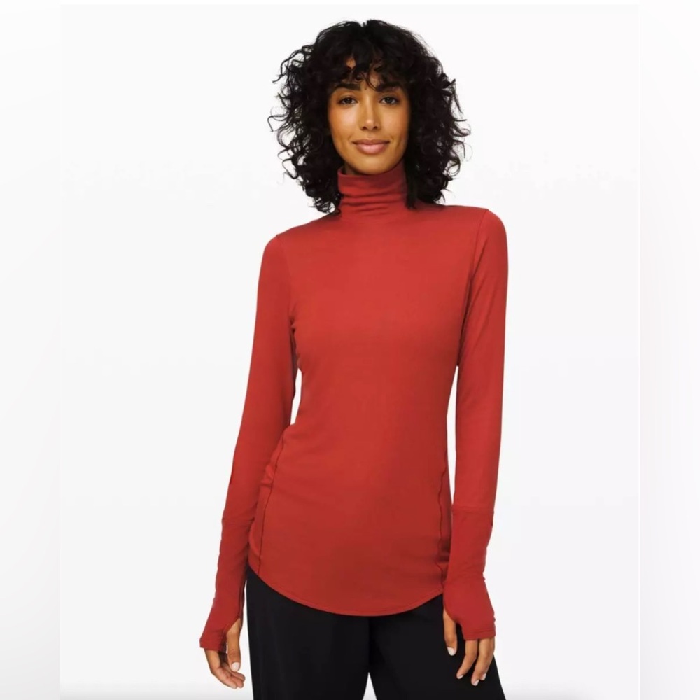 Lululemon Full Day Ahead Turtleneck Size XS